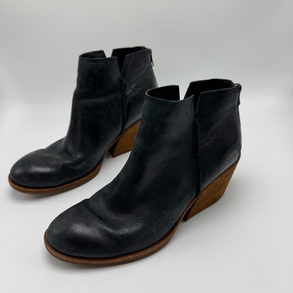 Kork Ease Chandra Bootie Women’s Size 8 Black Leather Boot Stacked Block Heel